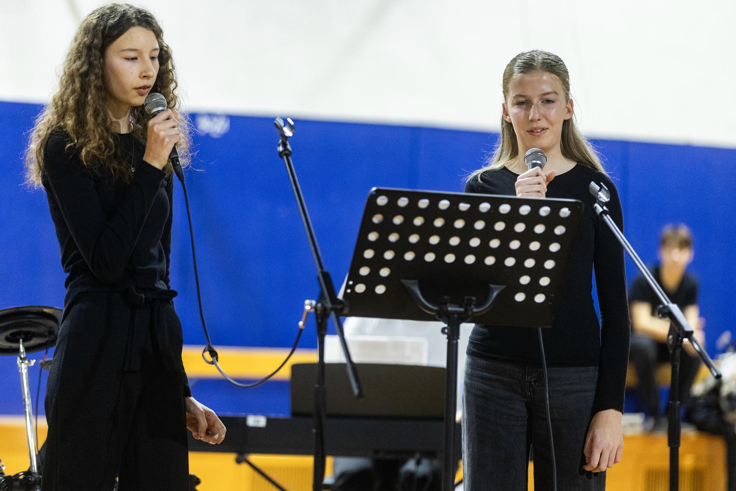 2025 12 11  60 let OS I Roba 46.jpg